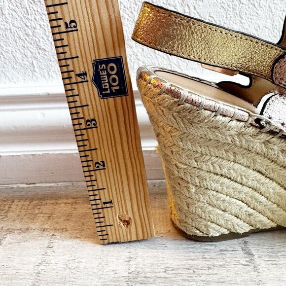 Marc Fisher Womens Karida Espadrille Wedge Sandal Size 8.5 Metallic Gold Silver - Picture 7 of 10